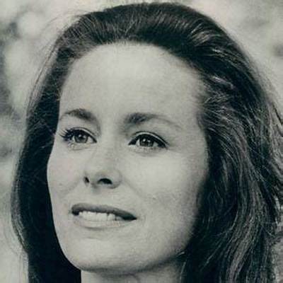 Ellen Geer - Net Worth, Age, Height, Birthday, Bio, Wiki!