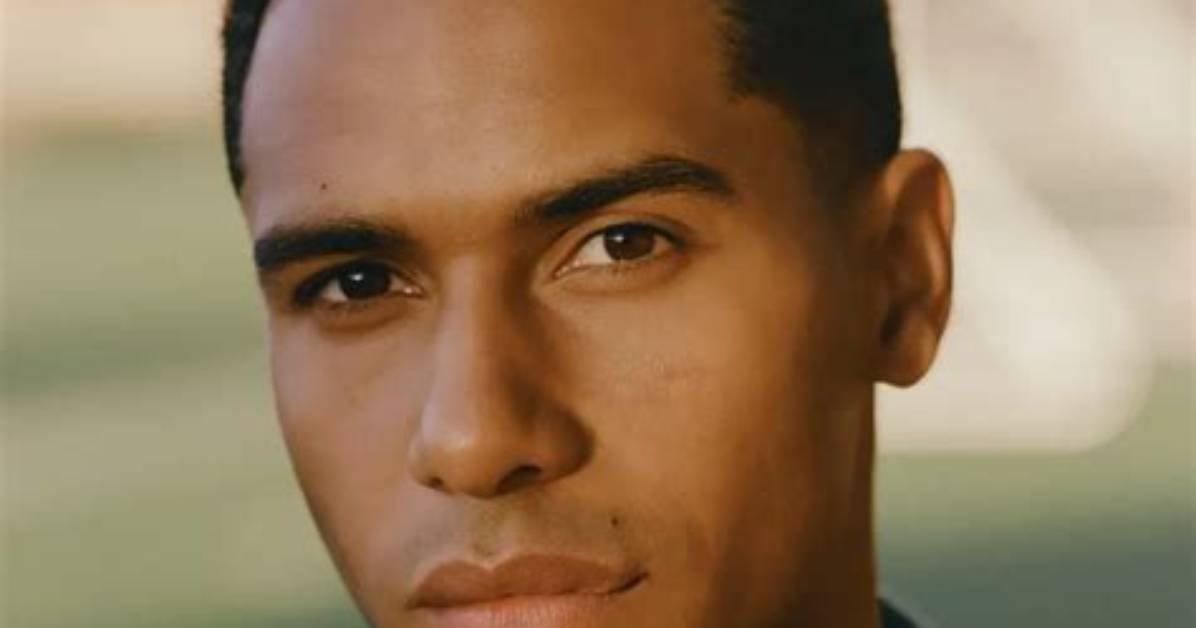 Elliot Francis Net Worth, Age, Height, Bio, Birthday, Wiki!