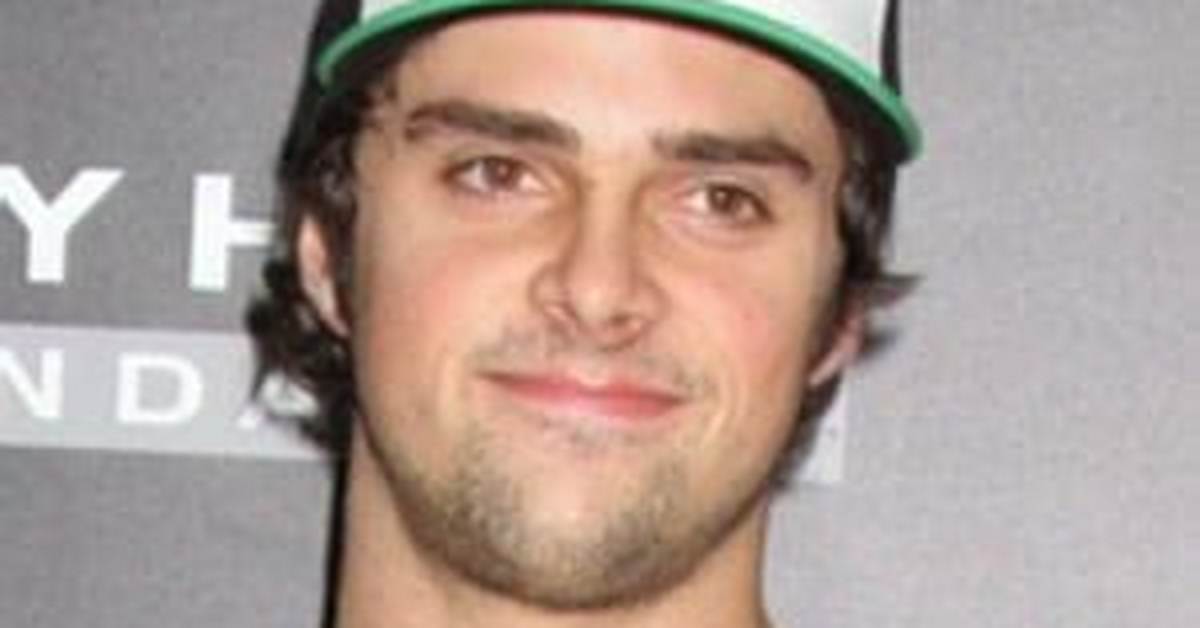 Elliot Sloan - Net Worth, Age, Height, Birthday, Bio, Wiki!