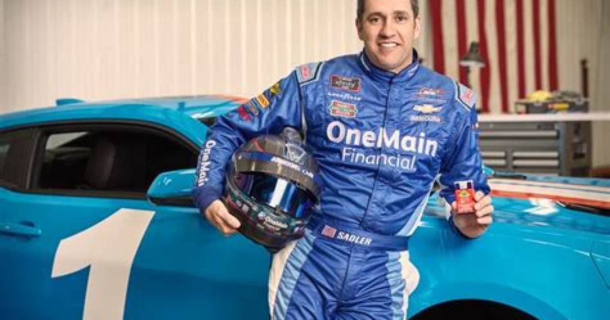 Elliott Sadler Net Worth 2024, Age, Height, Bio, Birthday, Wiki!