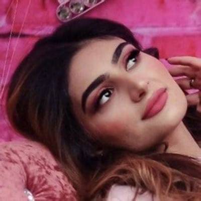 Eman Khan Net Worth, Age, Height, Bio, Birthday, Wiki!