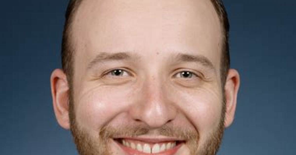 Emil Liakhovetski - Net Worth, Age, Height, Birthday, Bio, Wiki!