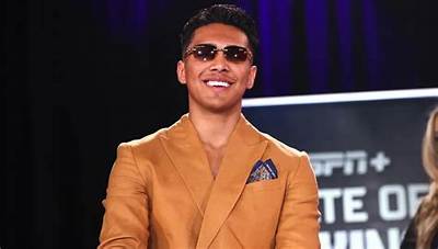 Emiliano Vargas Net Worth, Age, Height, Bio, Birthday, Wiki!