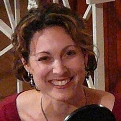 Emily Bazelon Net Worth, Age, Height, Bio, Birthday, Wiki!