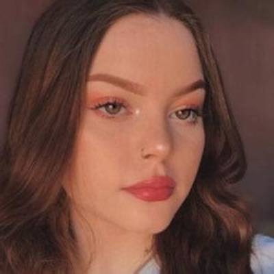 Emily Jackson - Net Worth, Age, Height, Birthday, Bio, Wiki!