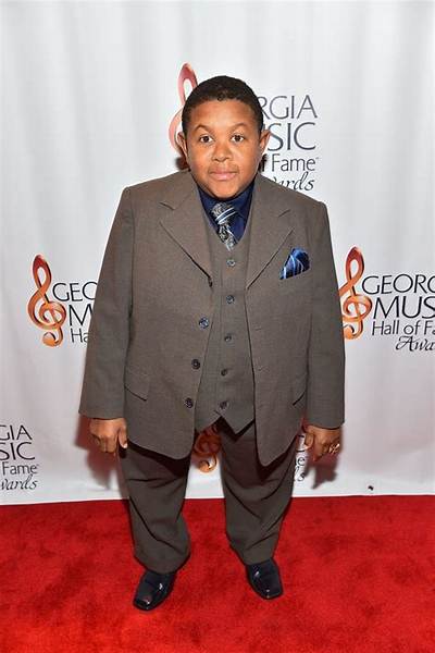 Emmanuel Lewis Net Worth, Age, Height, Bio, Birthday, Wiki!