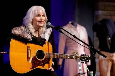 Emmylou Harris Net Worth, Age, Height, Bio, Birthday, Wiki!