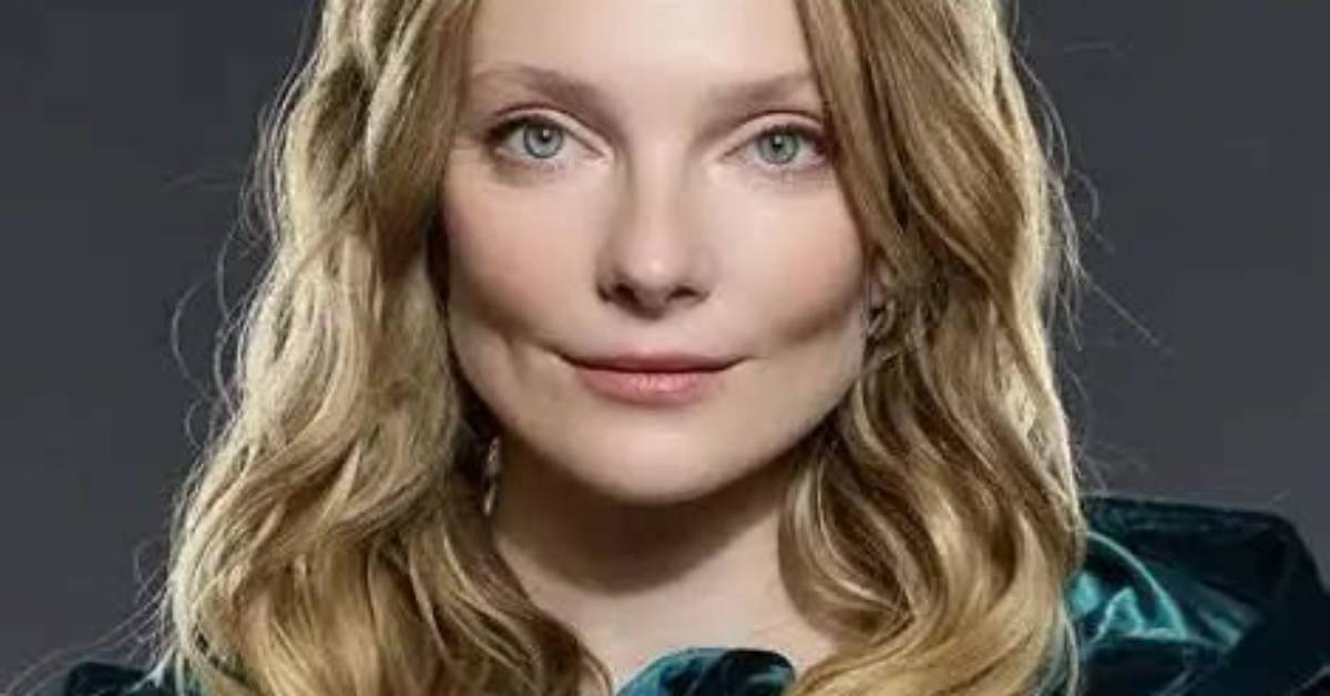 Eniko Mihalik - Net Worth, Age, Height, Birthday, Bio, Wiki!