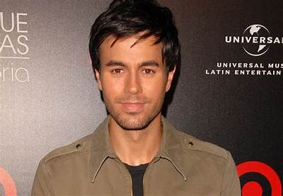 Enrique Holmes - Net Worth, Age, Height, Birthday, Bio, Wiki!