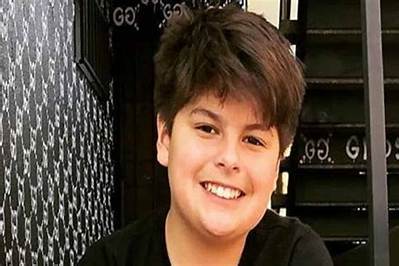 Enzo Fortuny - Net Worth, Age, Height, Birthday, Bio, Wiki!
