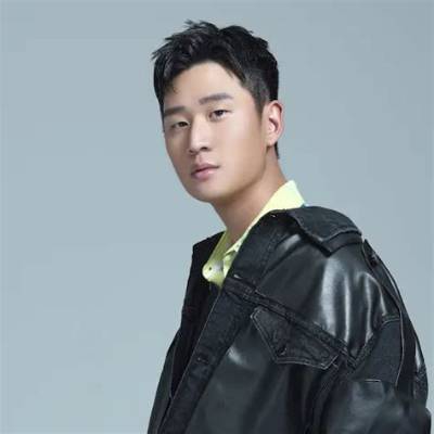 Eric Chou - Net Worth, Age, Height, Birthday, Bio, Wiki!