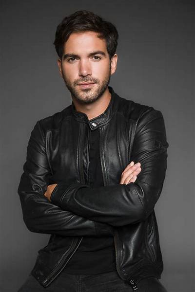 Erick Chapa - Net Worth, Age, Height, Birthday, Bio, Wiki!