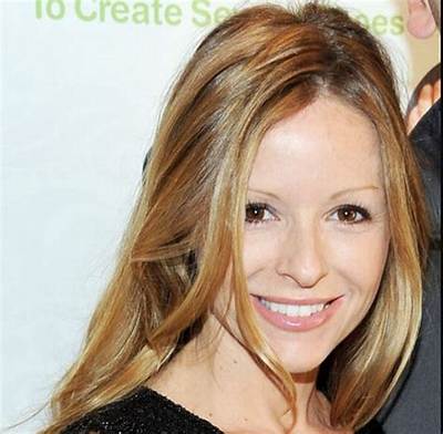 Erin Angle - Net Worth, Age, Height, Birthday, Bio, Wiki!
