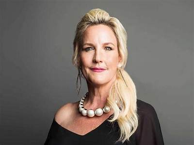 Erin Brock - Net Worth, Age, Height, Birthday, Bio, Wiki!
