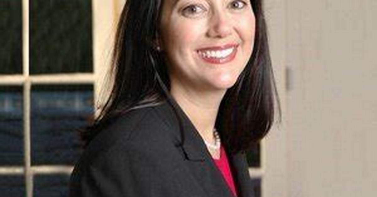 Erin Gruwell Net Worth, Age, Height, Bio, Birthday, Wiki!