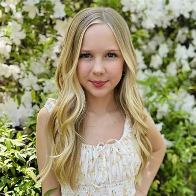 Evan Lilly Net Worth, Age, Height, Bio, Birthday, Wiki!