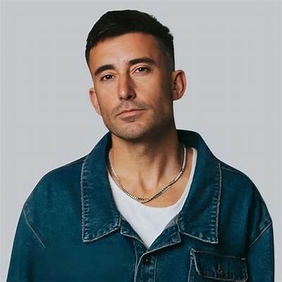 Evan Wickham Net Worth, Age, Height, Bio, Birthday, Wiki!