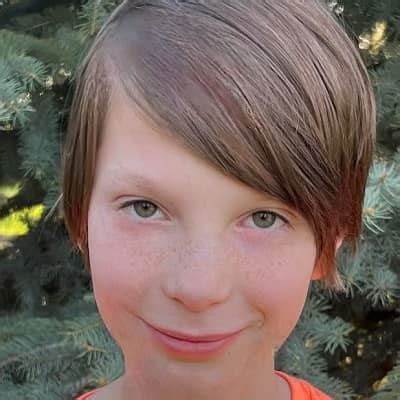 Everett Bradley - Net Worth, Age, Height, Birthday, Bio, Wiki!