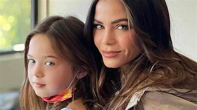 Everly Tatum - Net Worth, Age, Height, Birthday, Bio, Wiki!