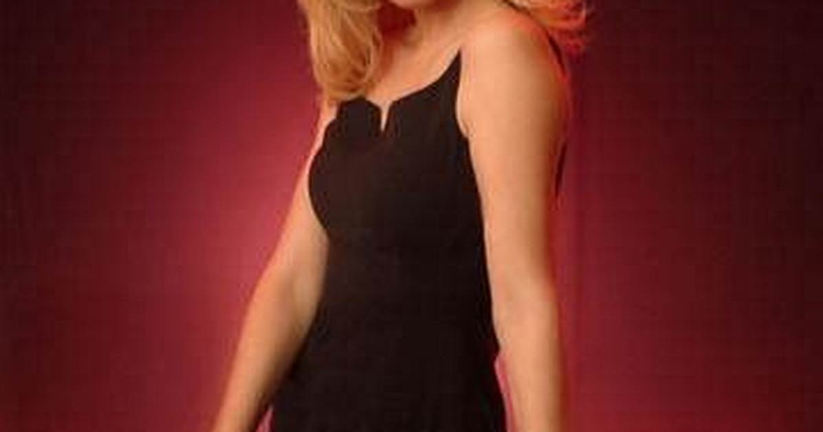 Ewa Laurance - Net Worth, Age, Height, Birthday, Bio, Wiki!