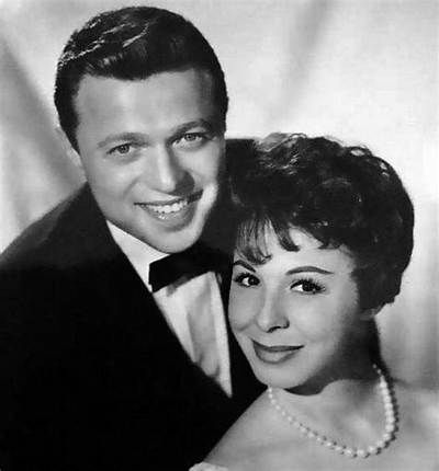 Eydie Gorme Net Worth, Age, Height, Bio, Birthday, Wiki!