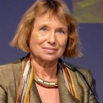 Fania Oz-Salzberger Net Worth, Age, Height, Bio, Birthday, Wiki!