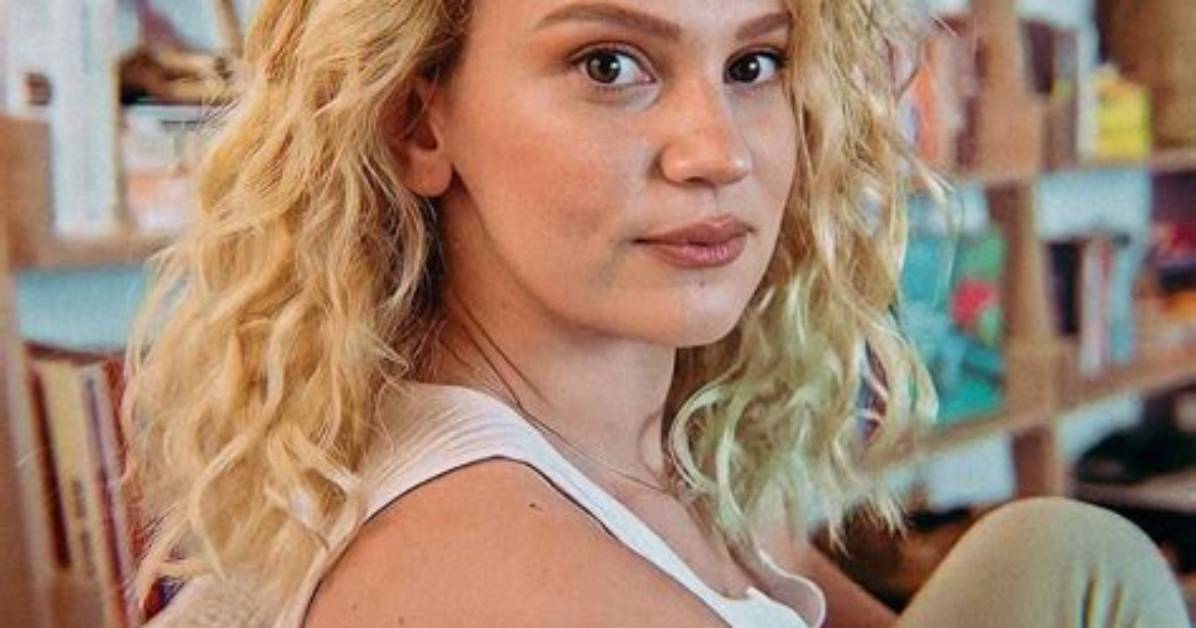 Farah Zeynep Abdullah Net Worth 2024, Age, Height, Bio, Birthday, Wiki!