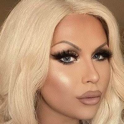 Farrah Moan - Net Worth, Age, Height, Birthday, Bio, Wiki!