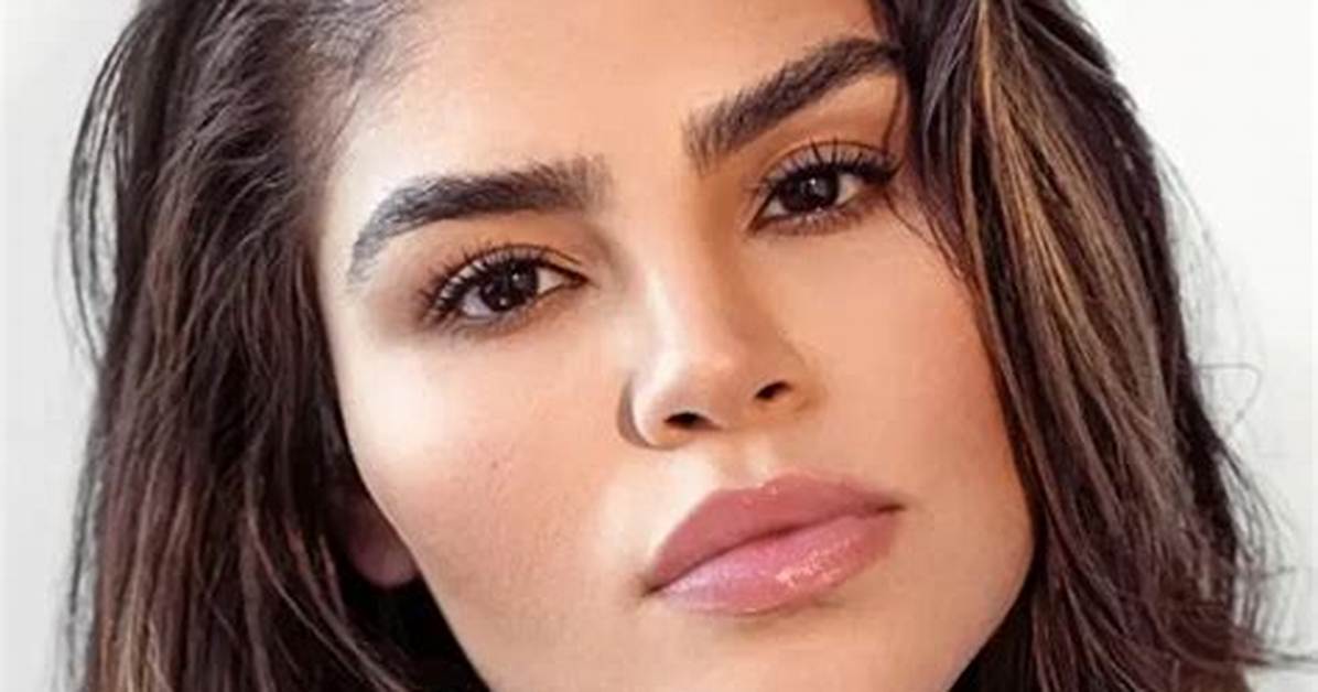 Fernanda Flores Net Worth, Age, Height, Bio, Birthday, Wiki!
