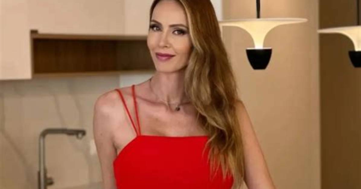 Flavia Gleske - Net Worth, Age, Height, Birthday, Bio, Wiki!