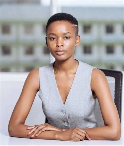 Flaviana Seeling - Net Worth, Age, Height, Birthday, Bio, Wiki!