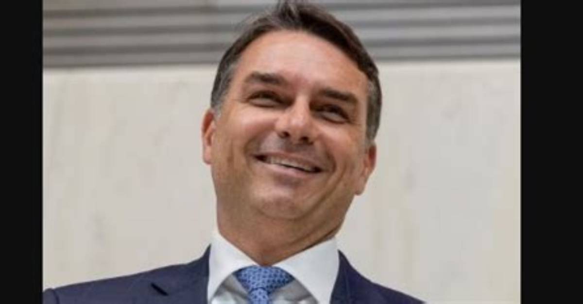 Flavio Bolsonaro - Net Worth, Age, Height, Birthday, Bio, Wiki!