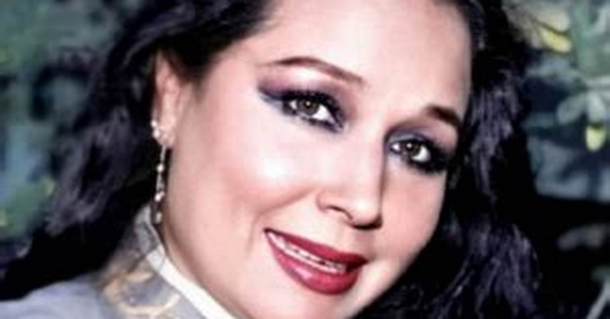 Flor Silvestre Net Worth, Age, Height, Bio, Birthday, Wiki!