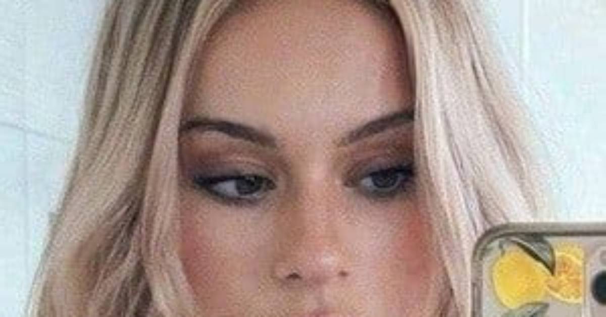 Foxkirsten Net Worth, Age, Height, Bio, Birthday, Wiki!