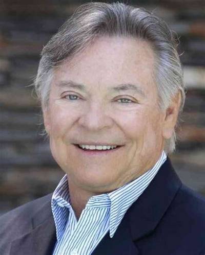 Frank Welker - Net Worth, Age, Height, Birthday, Bio, Wiki!