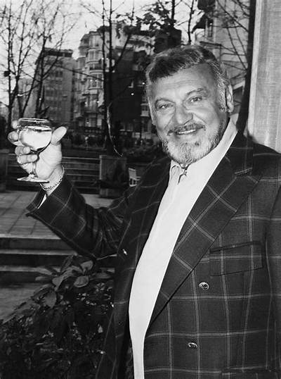 Frankie Laine Net Worth, Age, Height, Bio, Birthday, Wiki!