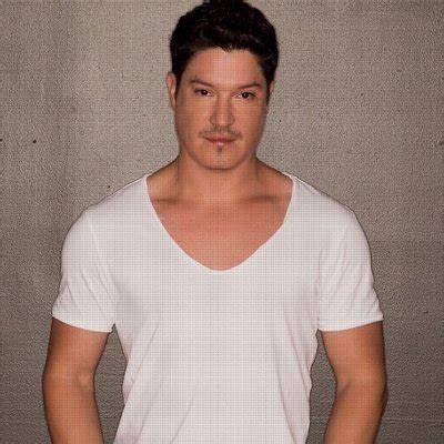 Frankie Negron Net Worth, Age, Height, Bio, Birthday, Wiki!