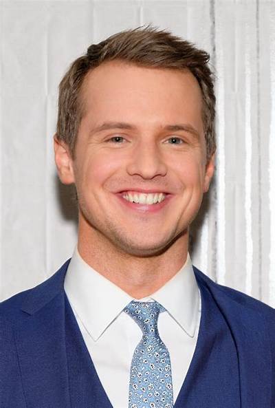 Freddie Garrity Net Worth, Age, Height, Bio, Birthday, Wiki!