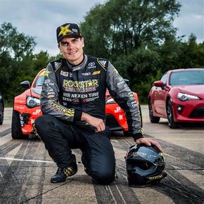 Fredric Aasbo - Net Worth, Age, Height, Birthday, Bio, Wiki!