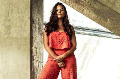Gabriela Lopez - Net Worth, Age, Height, Birthday, Bio, Wiki!