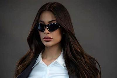 Gabriela Villalba - Net Worth, Age, Height, Birthday, Bio, Wiki!