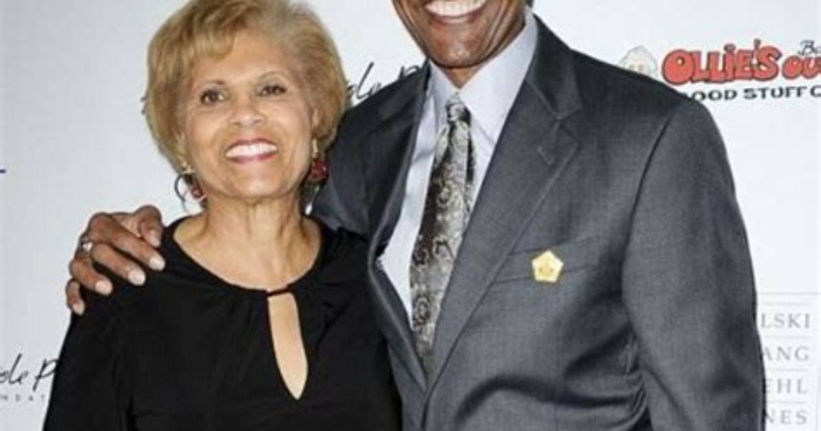 Gale Sayers Net Worth, Age, Height, Bio, Birthday, Wiki!