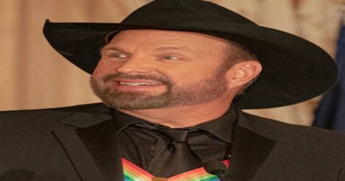 Garth Brooks Net Worth, Age, Height, Bio, Birthday, Wiki!
