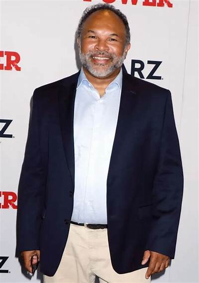 Geoffrey Owens Net Worth 2024, Age, Height, Bio, Birthday, Wiki!