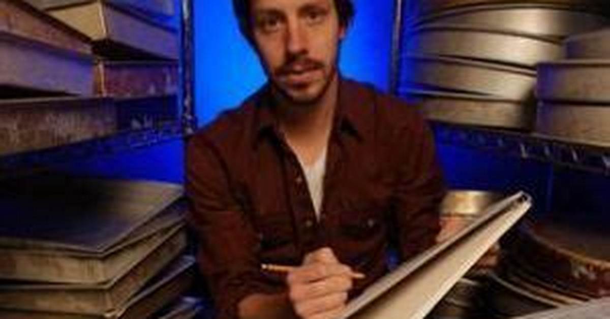 Geoffry Manthorne - Net Worth, Age, Height, Birthday, Bio, Wiki!