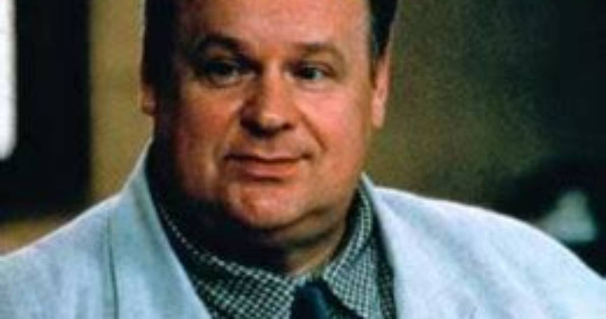 George Dzundza Net Worth, Age, Height, Bio, Birthday, Wiki!