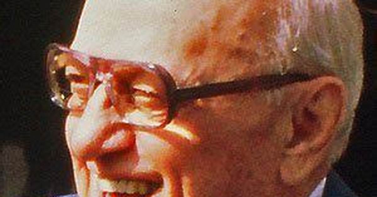 George Halas Net Worth, Age, Height, Bio, Birthday, Wiki!