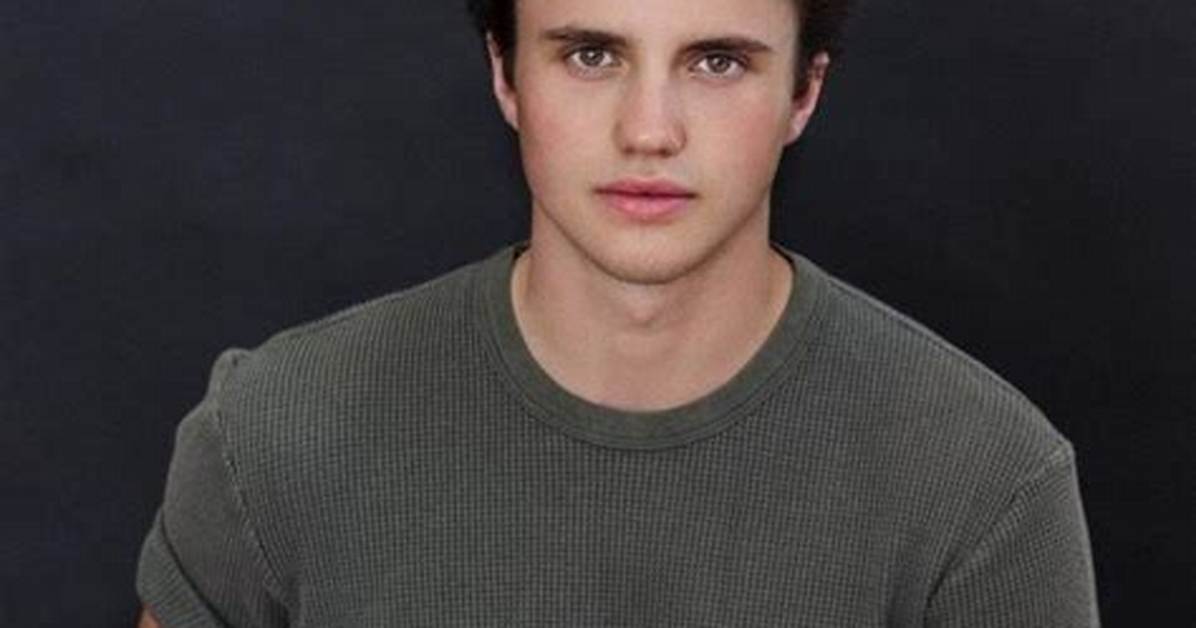 George Sear Net Worth, Age, Height, Bio, Birthday, Wiki!