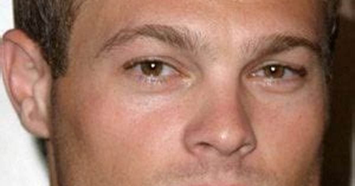 George Stults Net Worth 2024, Age, Height, Bio, Birthday, Wiki!