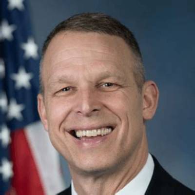 Gerald Perry - Net Worth, Age, Height, Birthday, Bio, Wiki!
